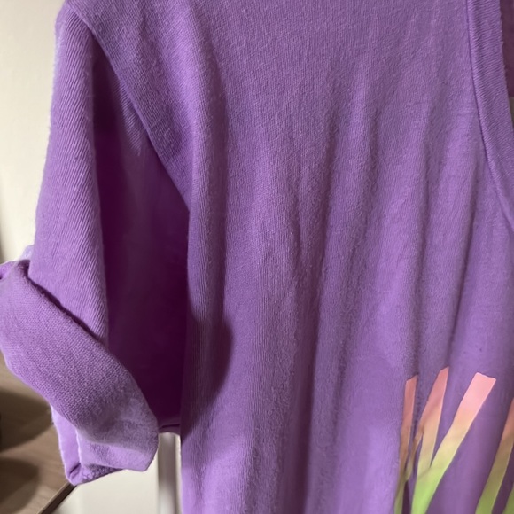 VS Sleep Shirt - Picture 4 of 5